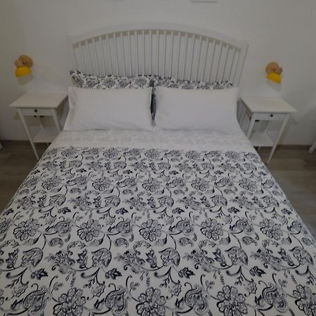 Il Poggiolo Fiorito Hotell Taranto Exteriör bild