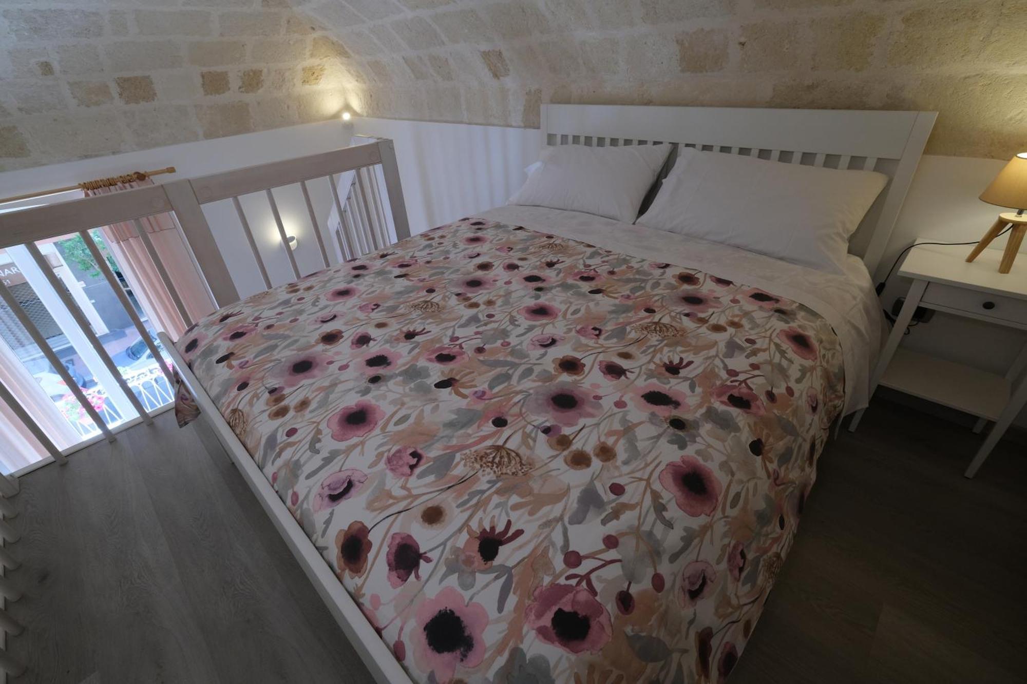 Il Poggiolo Fiorito Hotell Taranto Exteriör bild
