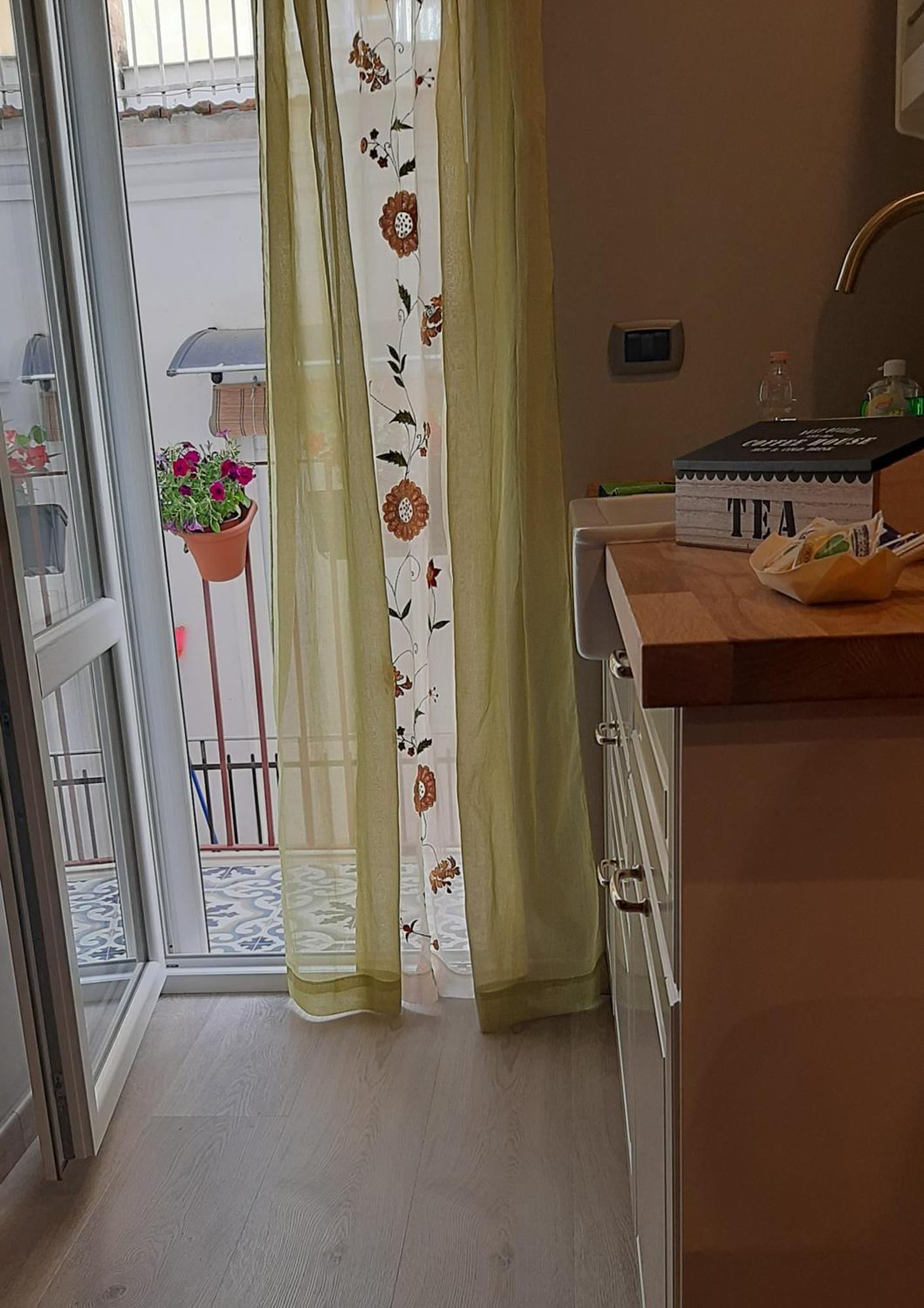 Il Poggiolo Fiorito Hotell Taranto Exteriör bild